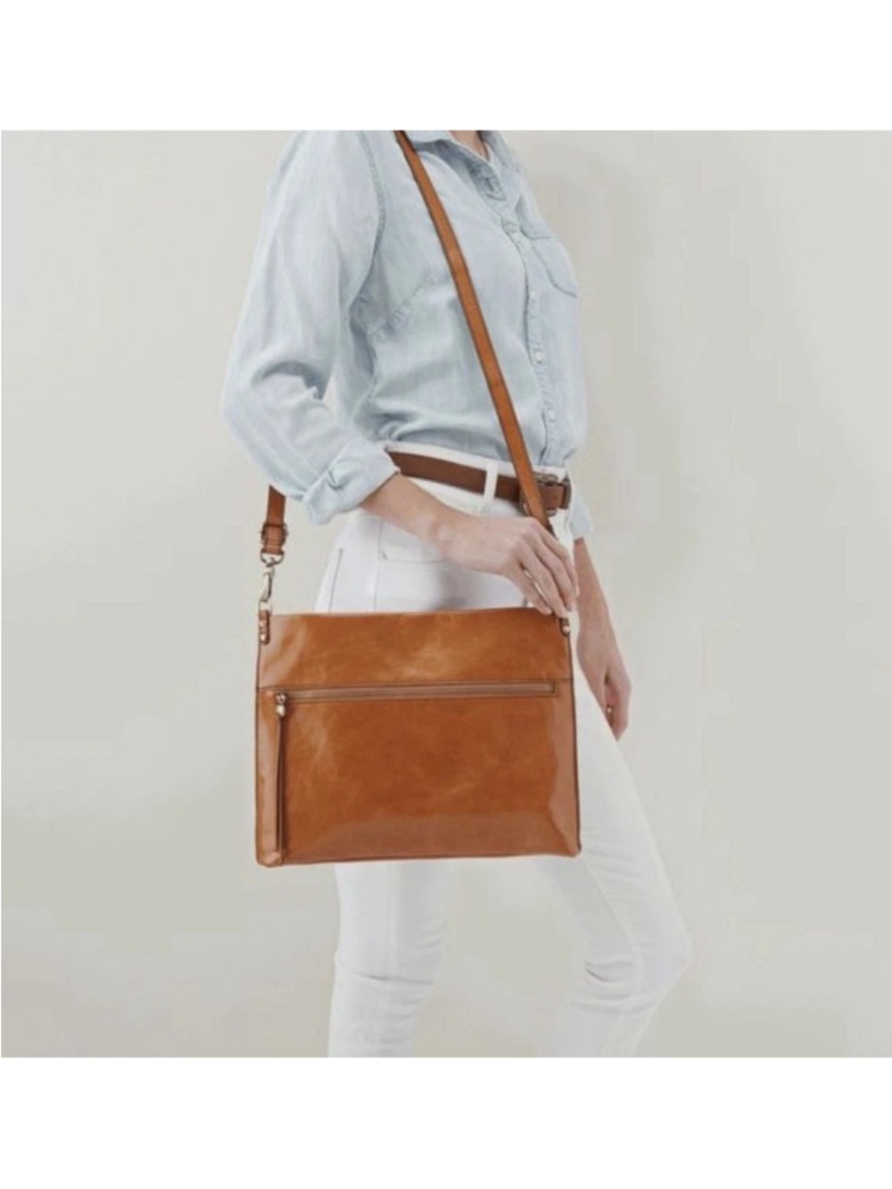 HOBO Tan Leather Crossbody Clutch Bag - Picture 2 of 9